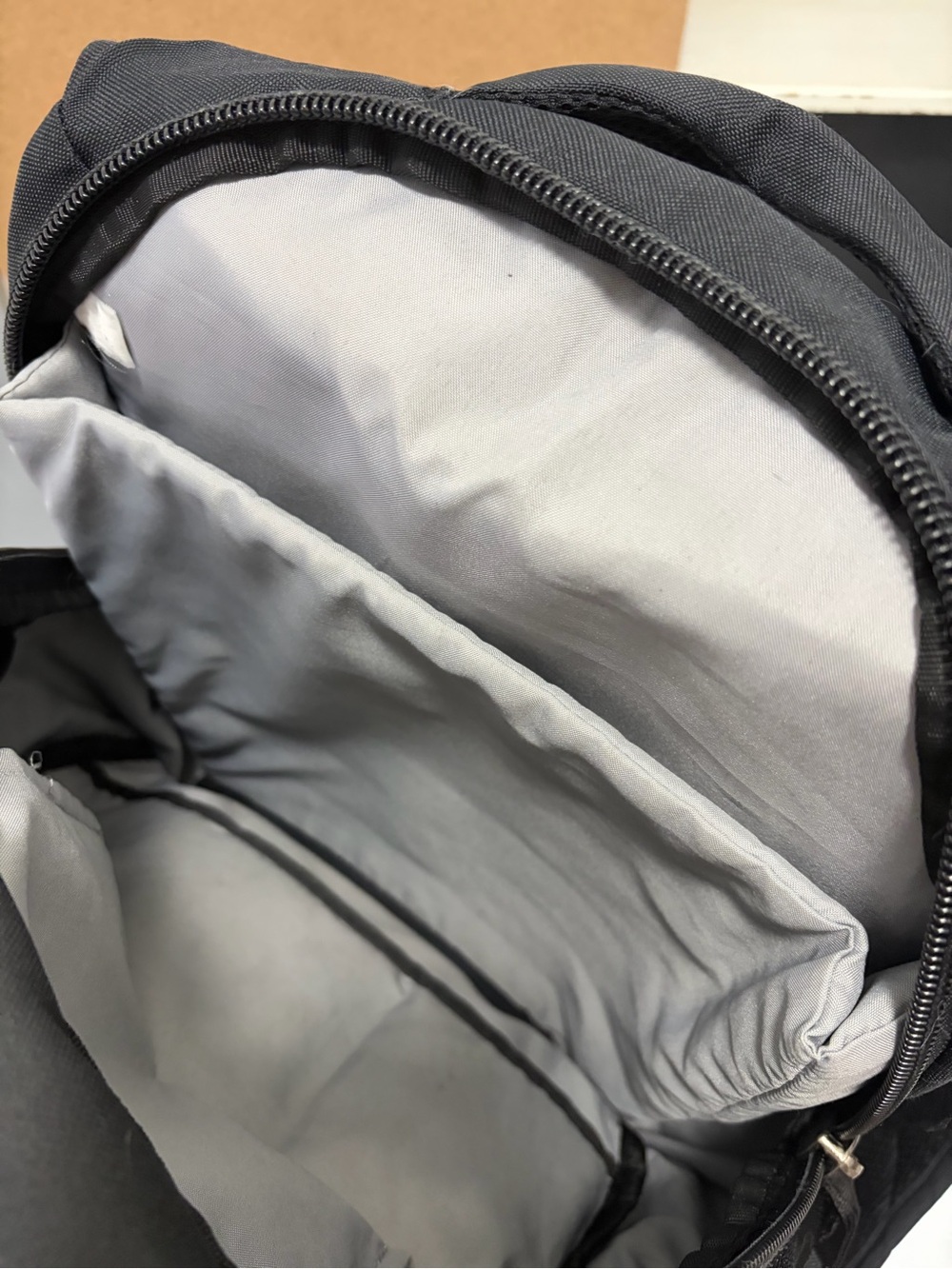 Case Logic Computer Back Pack - Picture 7 of 7